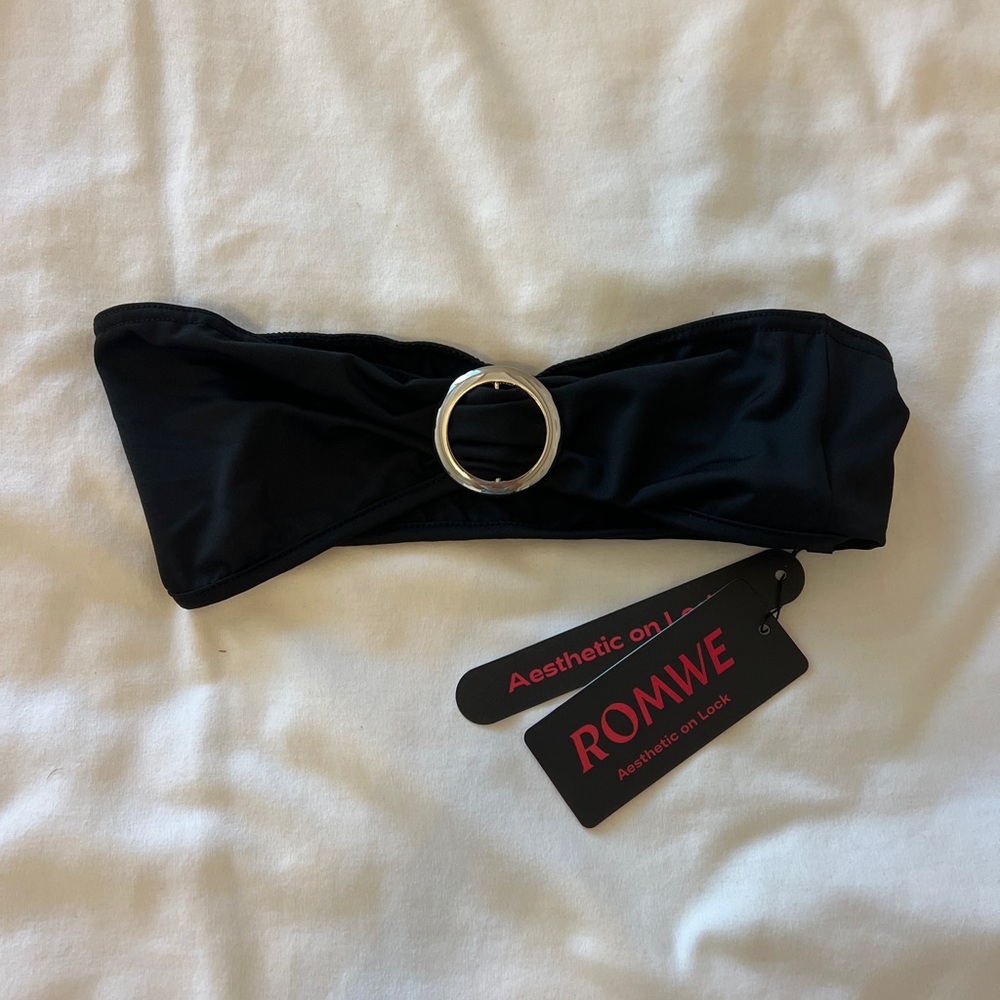 ROMWE Black Bandeau with Silver Accent